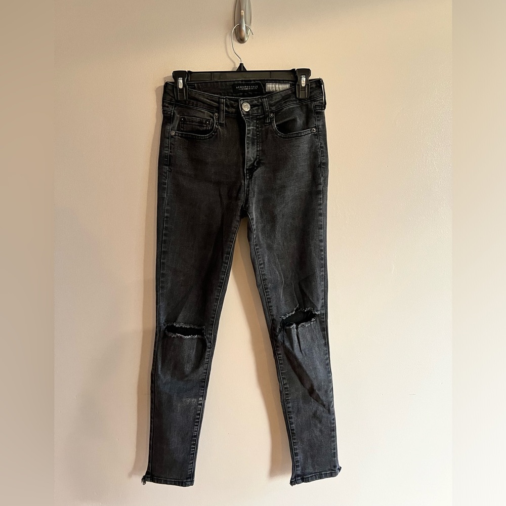 AREOPASTLE - Light Wash Black Jeans - Size 4